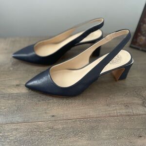 Elegant Vince Camuto Navy Slingback Heels